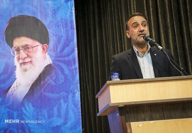 هدف ما تمرکز زدایی در اجرای برنامه‌های فرهنگی در خوزستان است