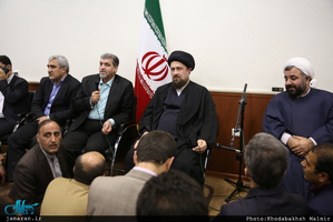 دیدار دبیر کل و اعضای حزب مردم سالاری با سید حسن خمینی 