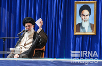 حضور رهبر انقلاب در سی و چهار مراسم سالگرد رحلت امام خمینی (س) (136)