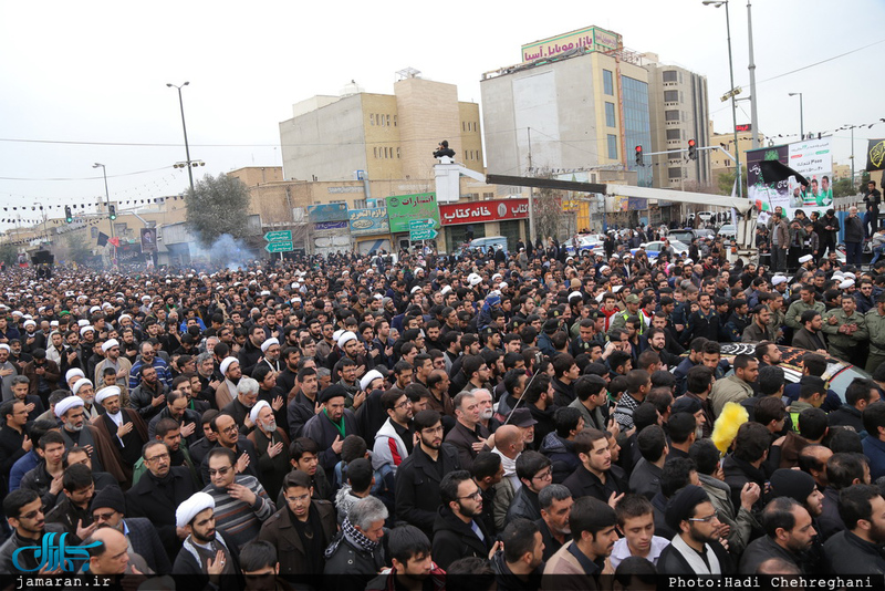 عزاداری و پیاده روی آیت الله وحید خراسانی همزمان با سالروز شهادت حضرت زهرا(س) 