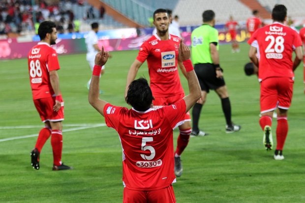 دوری 2 ماهه بازیکن پرسپولیس از میادین فوتبال