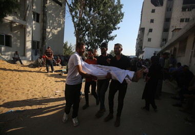  ۵۳ فلسطینی از جمله ۳۲ نفر که در صف غذا بودند، توسط اسرائیل به شهادت رسیدند