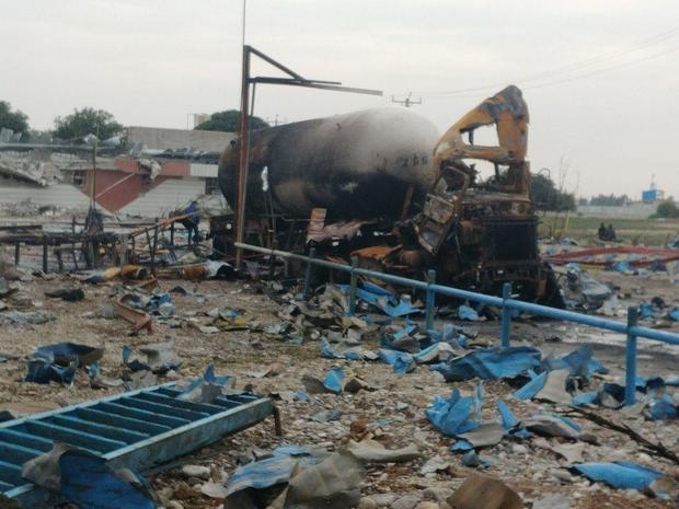 6 واحد تولیدی و صنعتی در انفجار مخزن گاز در دزفول خسارت دیدند