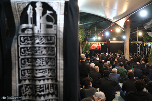 مجلس عزای اباعبدالله الحسین(ع) با سخنرانی استاد فیاض بخش و با حضور علی لاریجانی