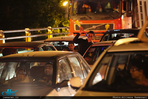 شادی مردم تهران پس از آخرین بازی ایران در جام جهانی