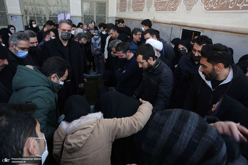 مراسم تشییع و خاکسپاری سید احمد میریان در حرم مطهر امام خمینی