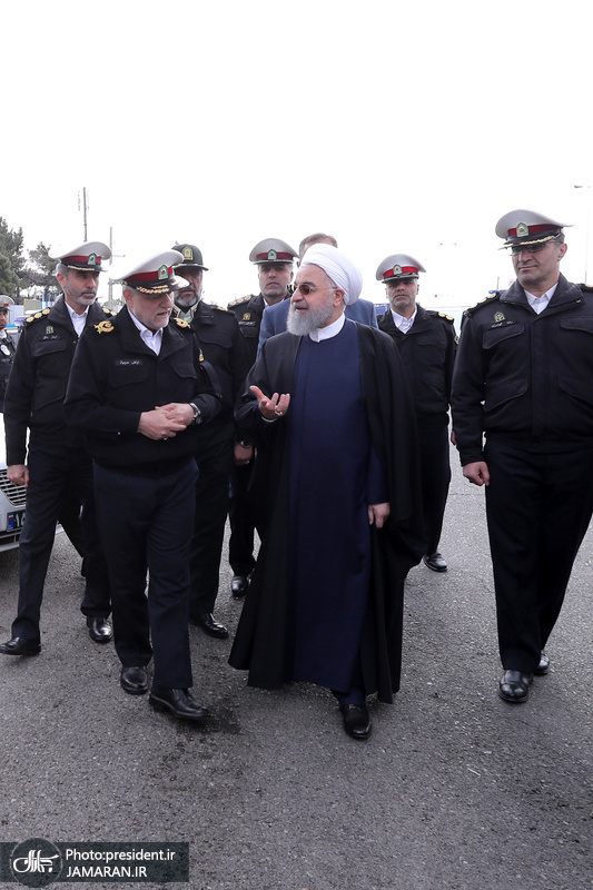 بازدید روحانی از ایستگاه سلامت اورژانس و پایگاه امداد و نجات جاده ای