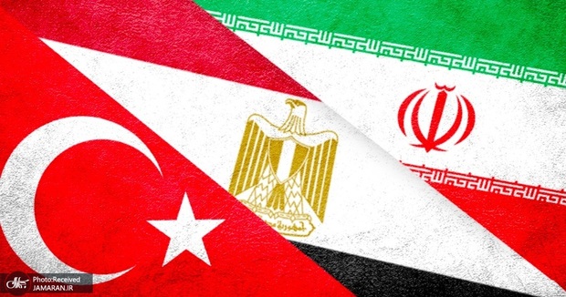 نشنال: مصر برای مقابله با توسعه‌طلبی فزاینده‌ی اسرائیل، به دنبال ایجاد روابط نزدیک‌تر با ایران و ترکیه است