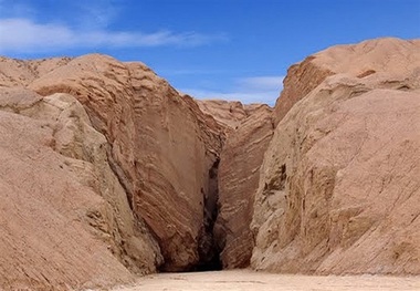 تنگه ظلمات به عنوان اثر تاریخی اردستان شناسایی شد