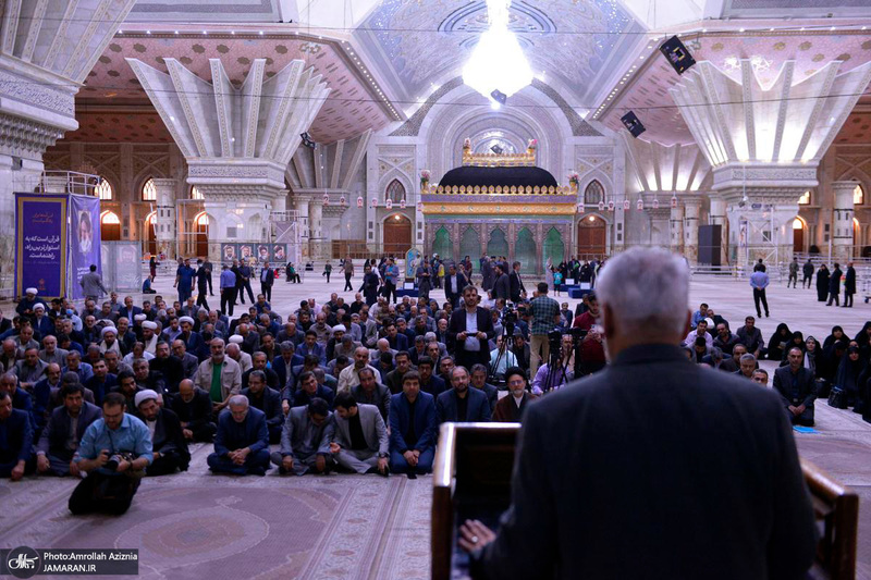 تجدید میثاق رئیس، اساتید و کارکنان دانشگاه آزاد اسلامی با آرمان های حضرت امام (س)