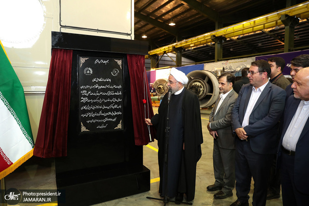 افتتاح یک کارخانه توربین سازی با حضور رئیس جمهور