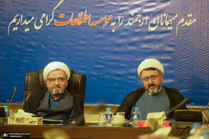 بازدید رئیس موسسه تنظیم و نشر آثار امام خمینی (س) از موسسه اطلاعات