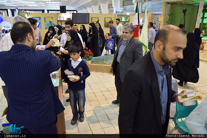 غرفه موسسه تنظیم و نشر آثار امام خمینی(س) در نمایشگاه بین المللی قرآن کریم