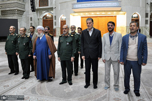 مراسم توزیع هدایای قرارگاه سازندگی خاتم الانبیا (ص) برای مناطق کم برخوردار از جوار حرم امام خمینی (س)