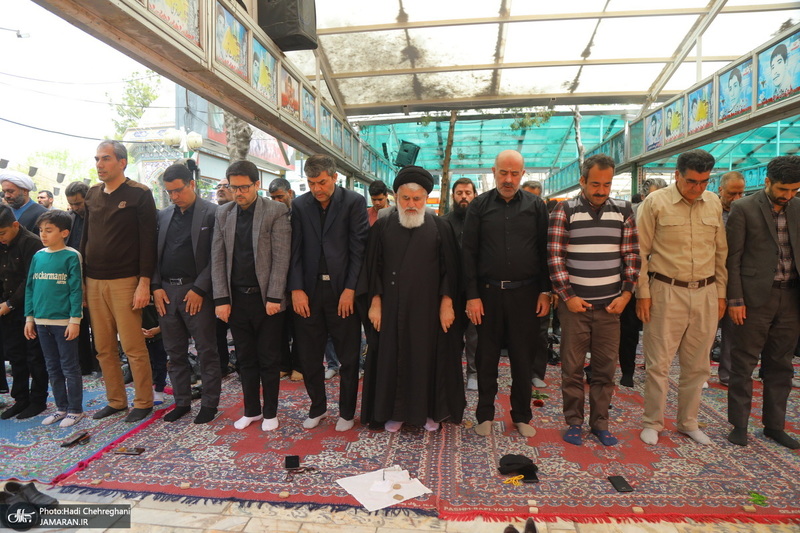 مراسم تحویل سال نو در گلزار شهدای قم‎