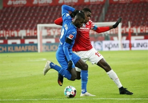 هوفنهایم مقابل ماینتس به تساوی دست یافت
