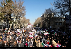 تجمع و راهپیمایی مردمی در اعتراض به آشوب های اخیر در استان