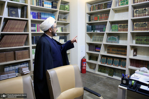 نشست بررسی زمینه‌های حضور فرهنگی و هنری موسسه تنظیم و نشر آثار امام خمینی (س) در عراق