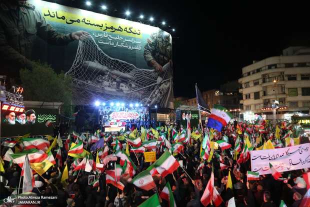 از &laquo;میدان کنشگری&raquo; تا &laquo;خطر فستیوالی&zwnj;شدن&raquo;: واکاوی تجمعات مقاومت در ایران پس از جنگ رمضان