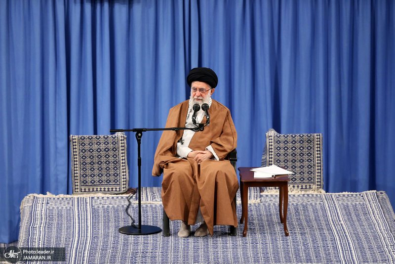 دیدار هزاران نفر از دانشجویان و دانش‌آموزان با رهبر معظم انقلاب