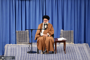 دیدار هزاران نفر از دانشجویان و دانش‌آموزان با رهبر معظم انقلاب