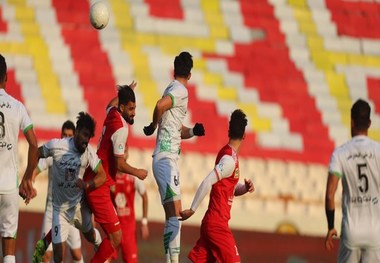  این پرسپولیس فقط یک فرشاد پیوس کم دارد!