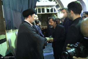 مراسم بزرگداشت همسر آیت الله موسوی بجنوردی (ره) در حسینیه شماره یک جماران-2