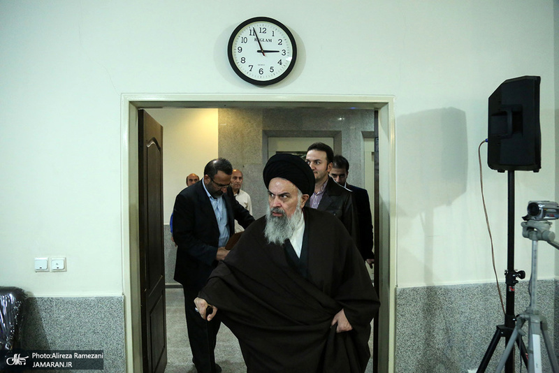 مراسم تجلیل از پژوهشگران برتر پژوهشکده امام خمینی(س) و انقلاب اسلامی