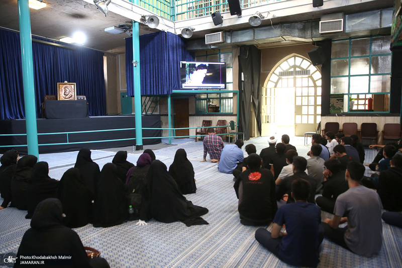 بازدید جمعی از دانشجویان انگلیسی و جمعی از دانش آموزان بندر دیر از جماران