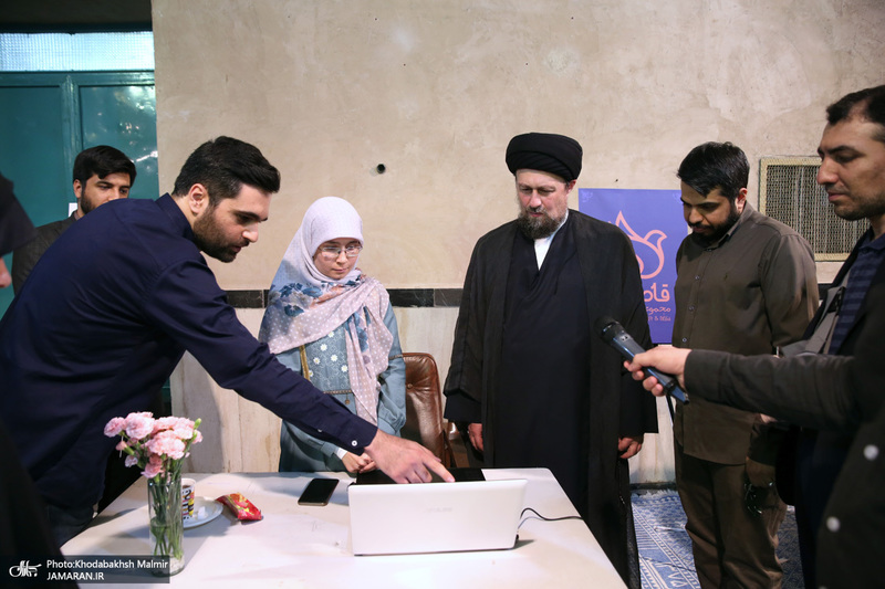 بازدید سیدحسن خمینی از  کارگاه طراحی زندگی سیاسی و عرفانی امام خمینی (ره) در حسینیه جماران