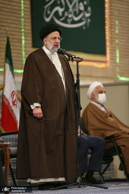 دیدار مسئولان نظام و سفرای کشورهای اسلامی با رهبر معظم انقلاب