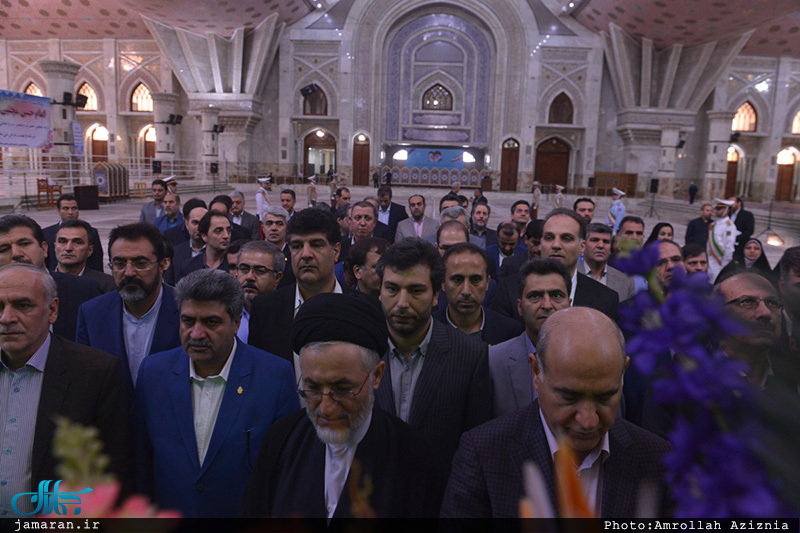 تجدید میثاق اصناف، نهادها، سازمان ها و اقشار مختلف مردم با آرمان های امام خمینی(س)