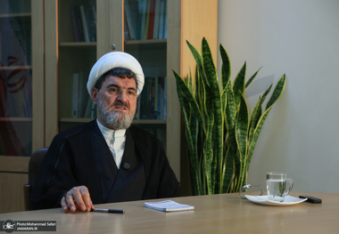  رحمانی: آیت‌الله خامنه‌ای گفتند من سه بار از طرف امام به مشهد مقدس اعزام شدم