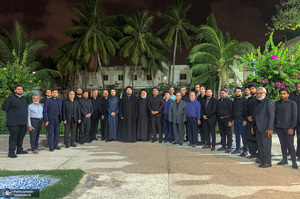 حضور سید حسن خمینی در کنسولگری جمهوری اسلامی ایران در کراچی