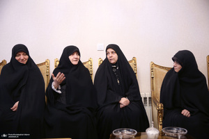 حضور سیدحسن خمینی در منزل شهید باقری