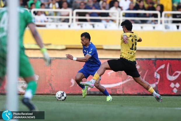 ردپای قلعه نویی در لغو بازی استقلال و سپاهان!