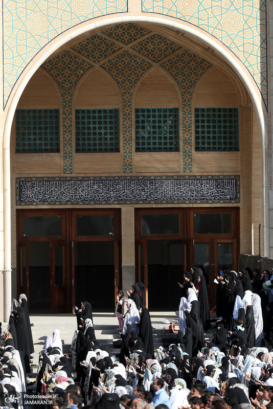 اقامه نماز عید سعید فطر در مصلای امام خمینی (س)