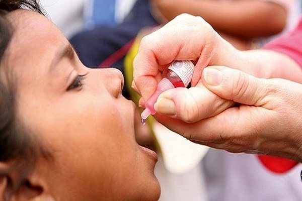 واکسیناسیون فلج اطفال کودکان تا دو سال در  مراکز بهداشتی- درمانی شیراز