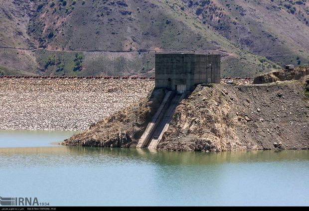آب مورد نیاز توسعه اراضی کردستان از سه حوزه تامین می‌شود