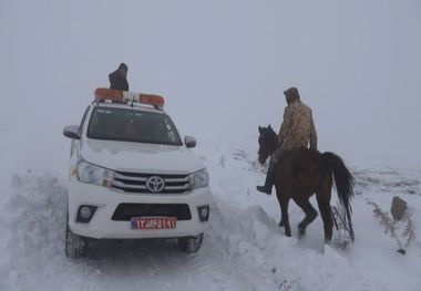 جاده‌های ارتباطی روستاهای دامنه سبلان برف‌روبی شد