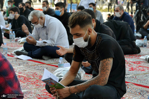 مراسم دعای عرفه در حرم مطهر امام خمینی(س)