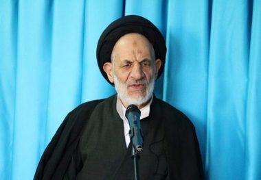 امام جمعه بیرجند: ساده ‌زیستی مسئولان زمینه ‌ساز امنیت روحی محرومان است