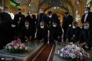 تجدید میثاق وزیر آموزش و پرورش و معاونان پرورشی و فرهنگی با آرمان های امام خمینی (س)