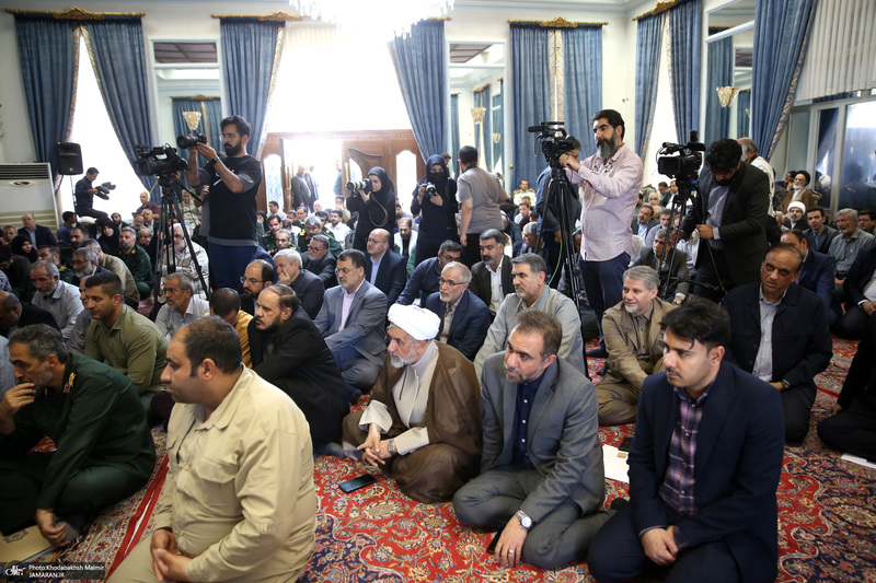 دیدار اعضا و دست اندرکاران ستاد مرکزی سی و ششمین سالگرد بزرگداشت امام خمینی با سید حسن خمینی