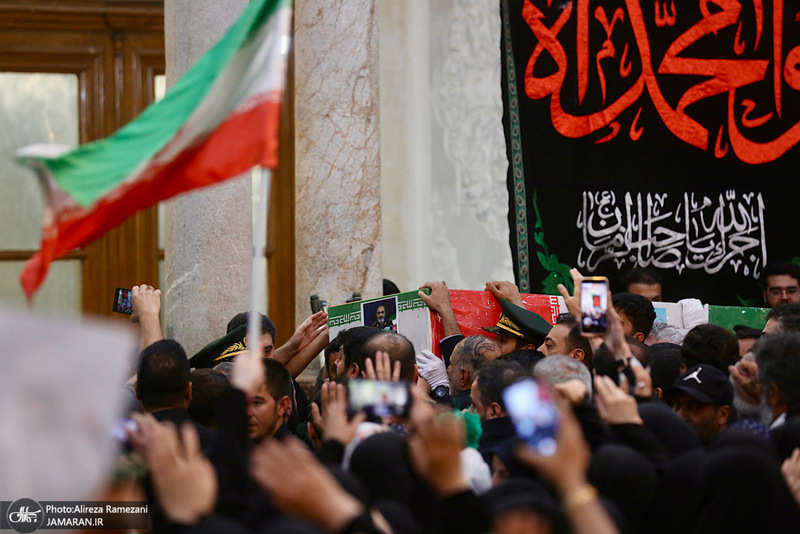 مراسم تشییع پیکر شهیدان سردار حسین سلامی و مسعود شانه ای