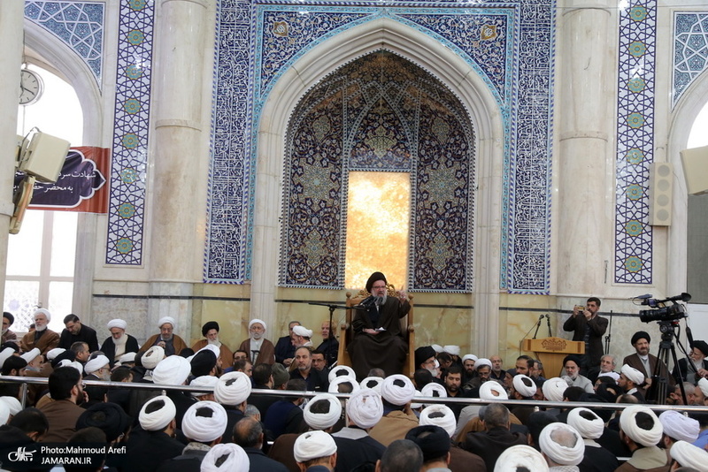 اجتماع طلاب در محکوم کردن اقدام تروریستی دولت آمریکا در به شهادت حاج قاسم سلیمانی