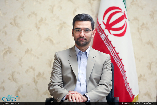پاسخ آذری جهرمی به آدرس غلط اخبار صداوسیما 