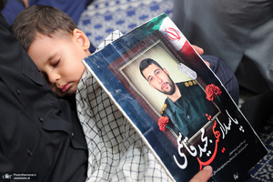 اولین شب مراسم عزاداری ایام شهادت حضرت زهرا (س) در حسینیه امام خمینی(ره)