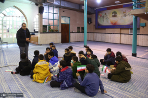 بازدید اقشار مختلف مردم از بیت امام خمینی (س) در جماران-4