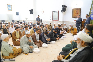 مراسم جشن عید غدیر و عمامه‌گذاری طلاب در بیت مراجع  تقلید و علما